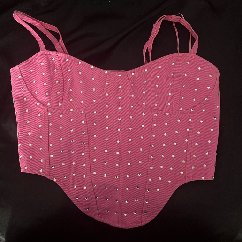 White fox medium busier pink top